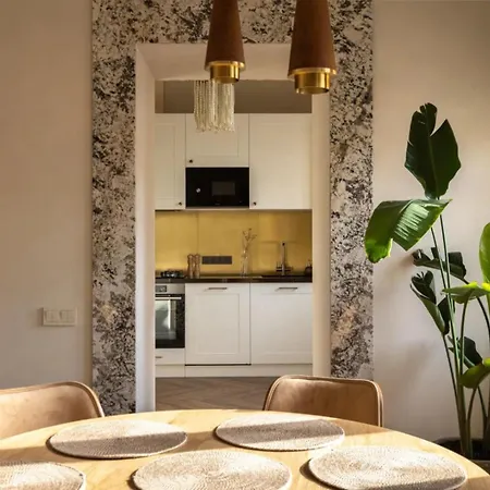 Rue De Satory Prestige Versailles