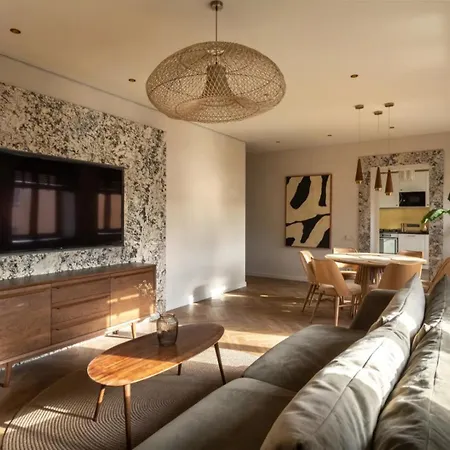 Rue De Satory Prestige